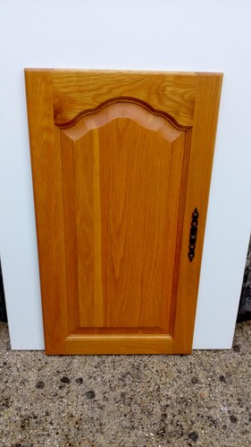 Solid light oak kitchen - light,
