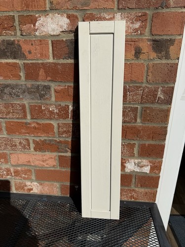 Two ivory grained solid - x,